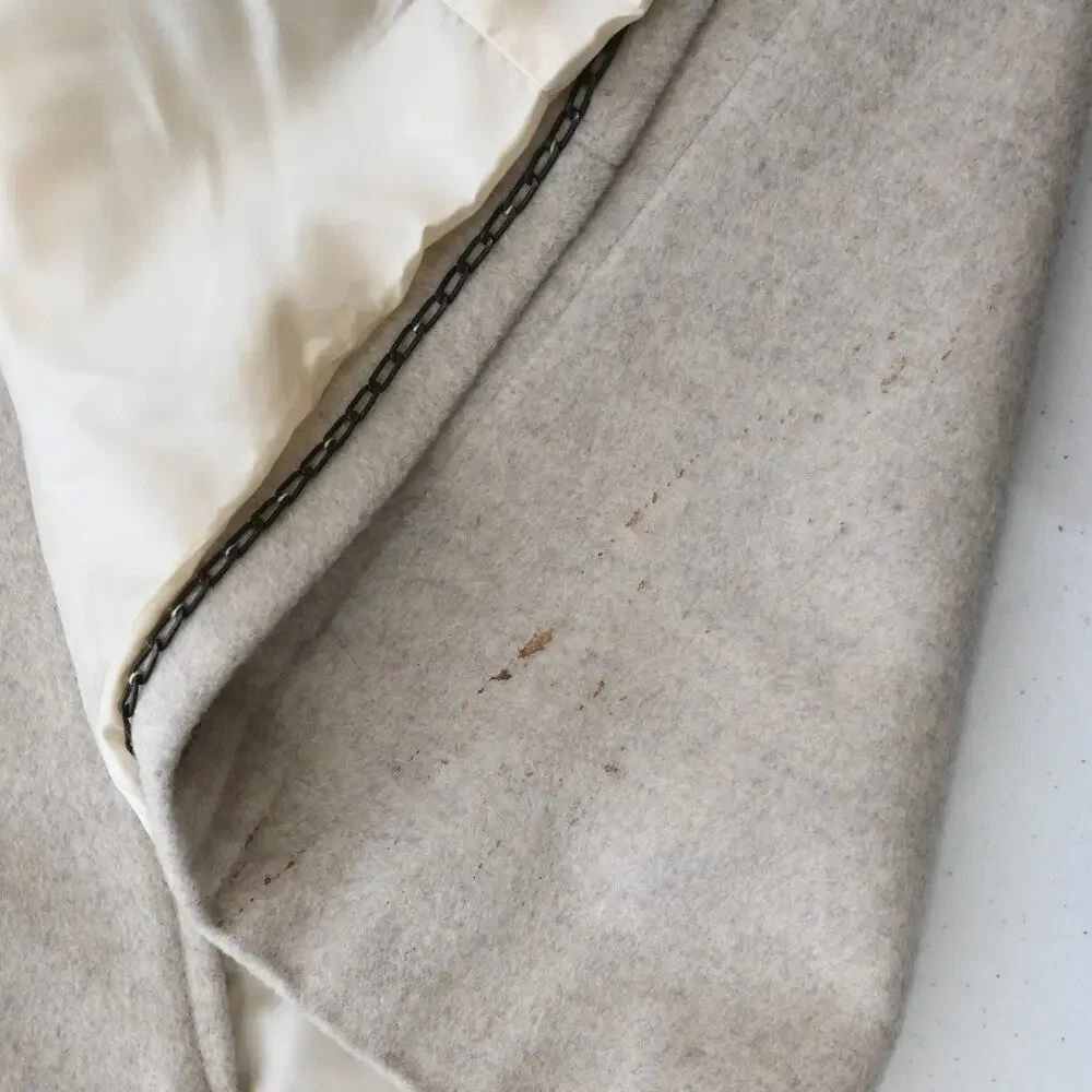 Alexander McQueen Oatmeal Cashmere Open Coat Size 44 / Approx. Medium